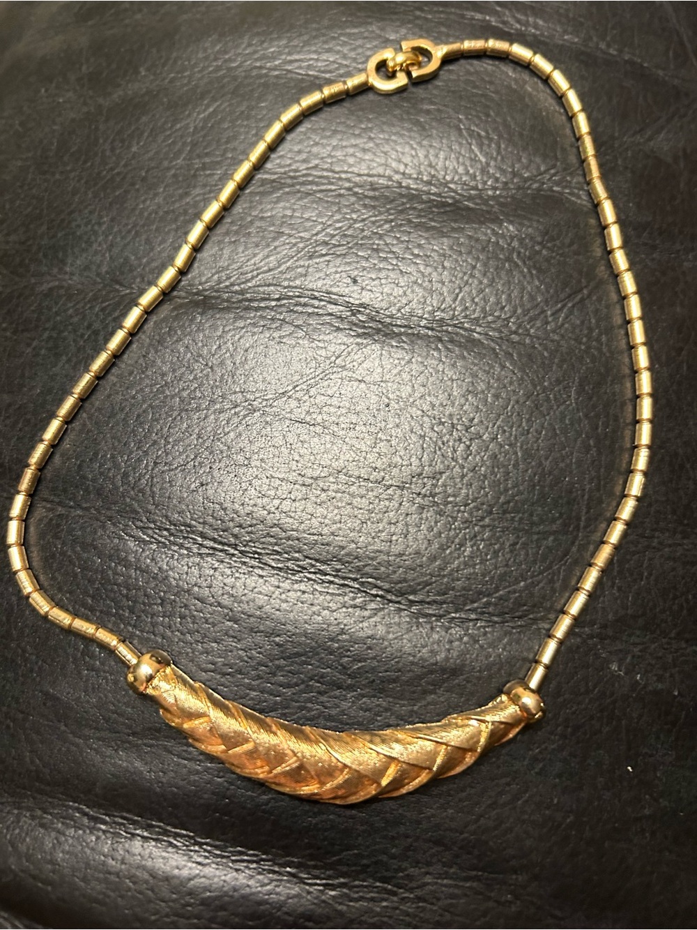 Vintage Dior 1980’s modernist gold-plated collar necklace. Iconic